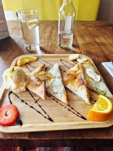 Photo of Historia Meze grill - 40 Oxford St, High Wycombe HP11 2DJ